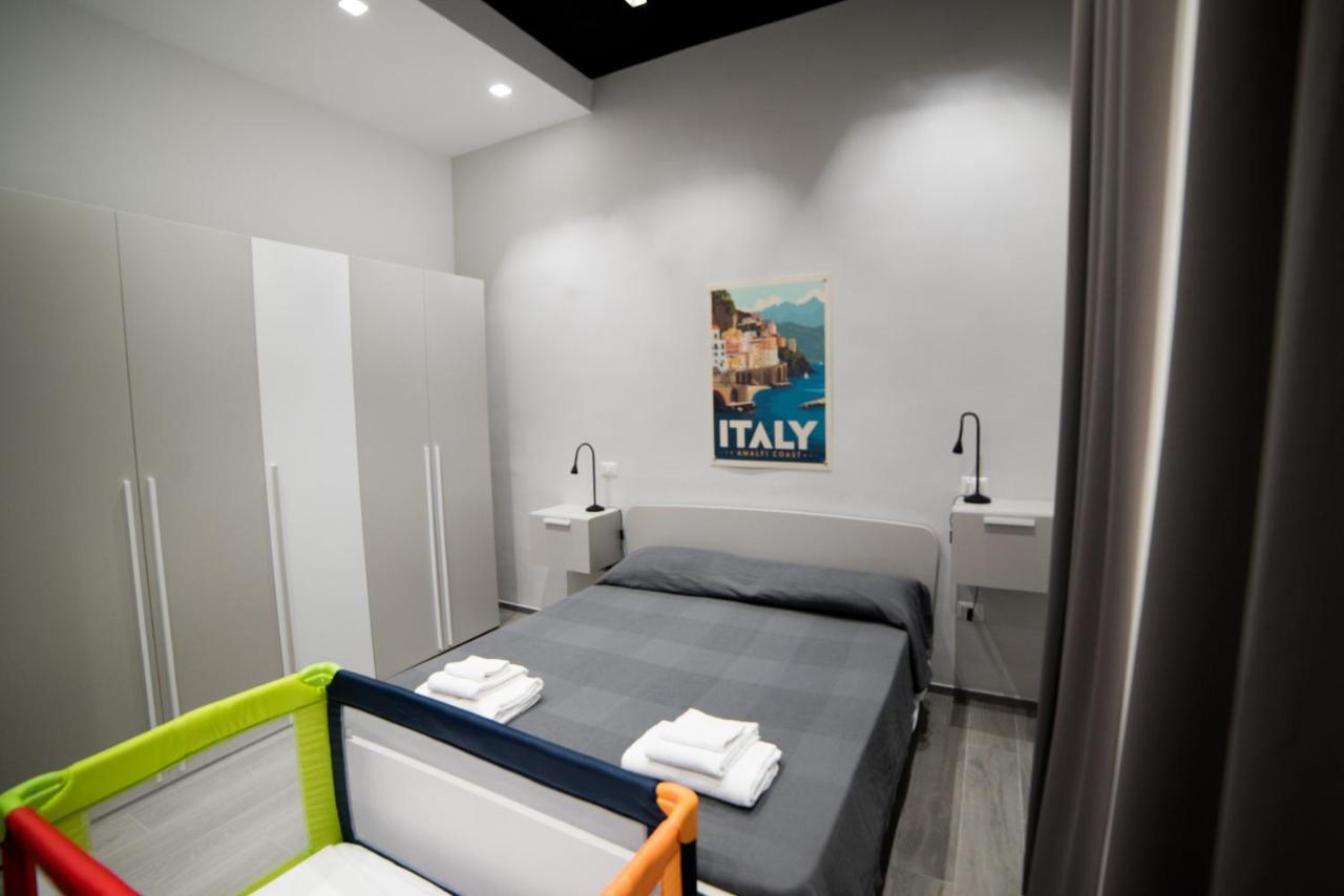 Casa Felix Apartment Salerno Luaran gambar