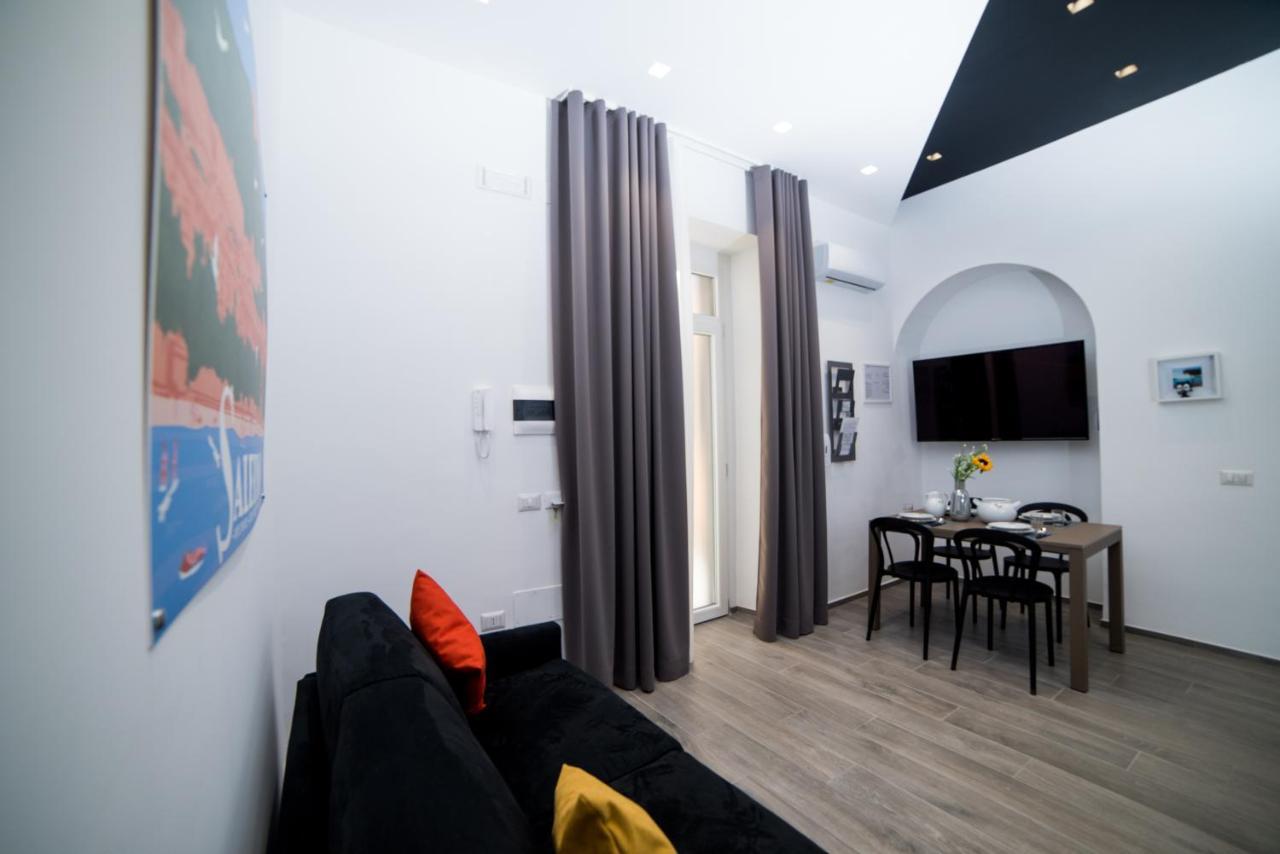 Casa Felix Apartment Salerno Luaran gambar