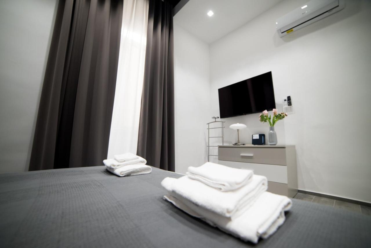 Casa Felix Apartment Salerno Luaran gambar