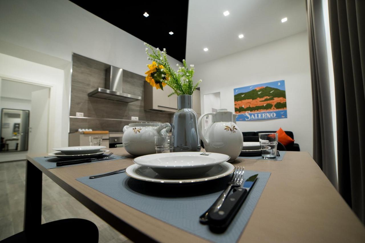 Casa Felix Apartment Salerno Luaran gambar