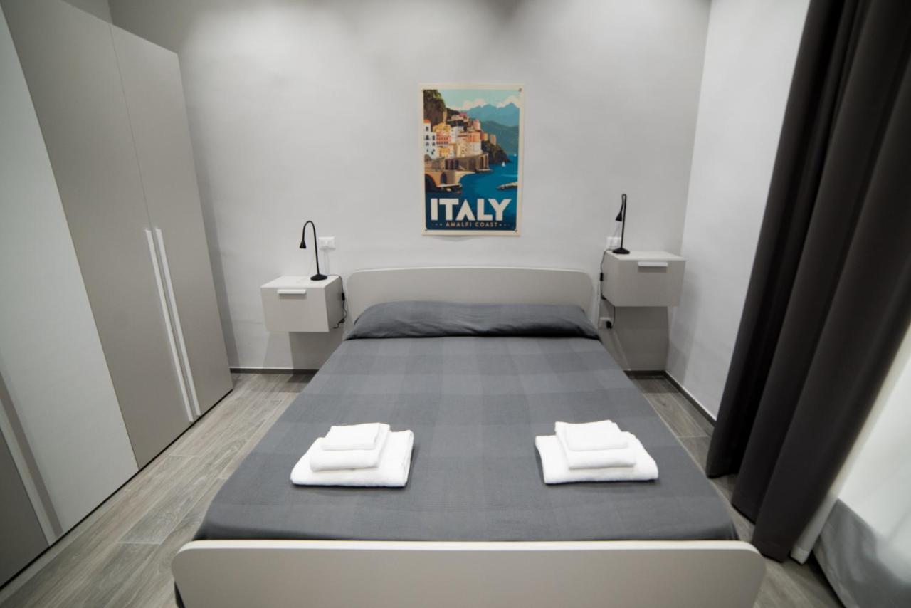 Casa Felix Apartment Salerno Luaran gambar