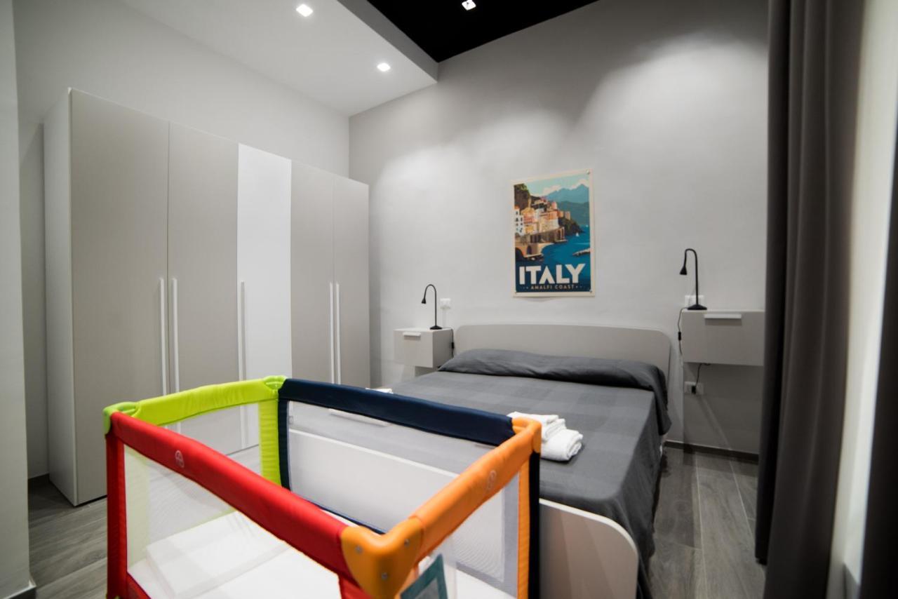 Casa Felix Apartment Salerno Luaran gambar